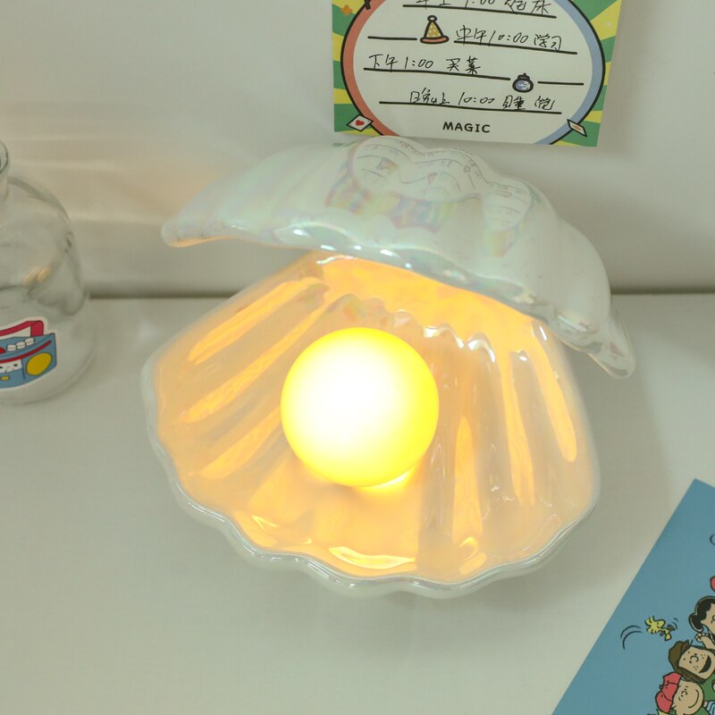 Pearl Lamp