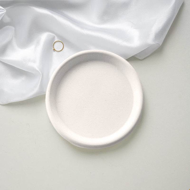 Minimal Jewellery Plate