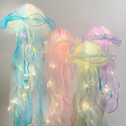 Hanging Jellyfish Light