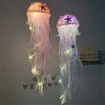 Hanging Jellyfish Light