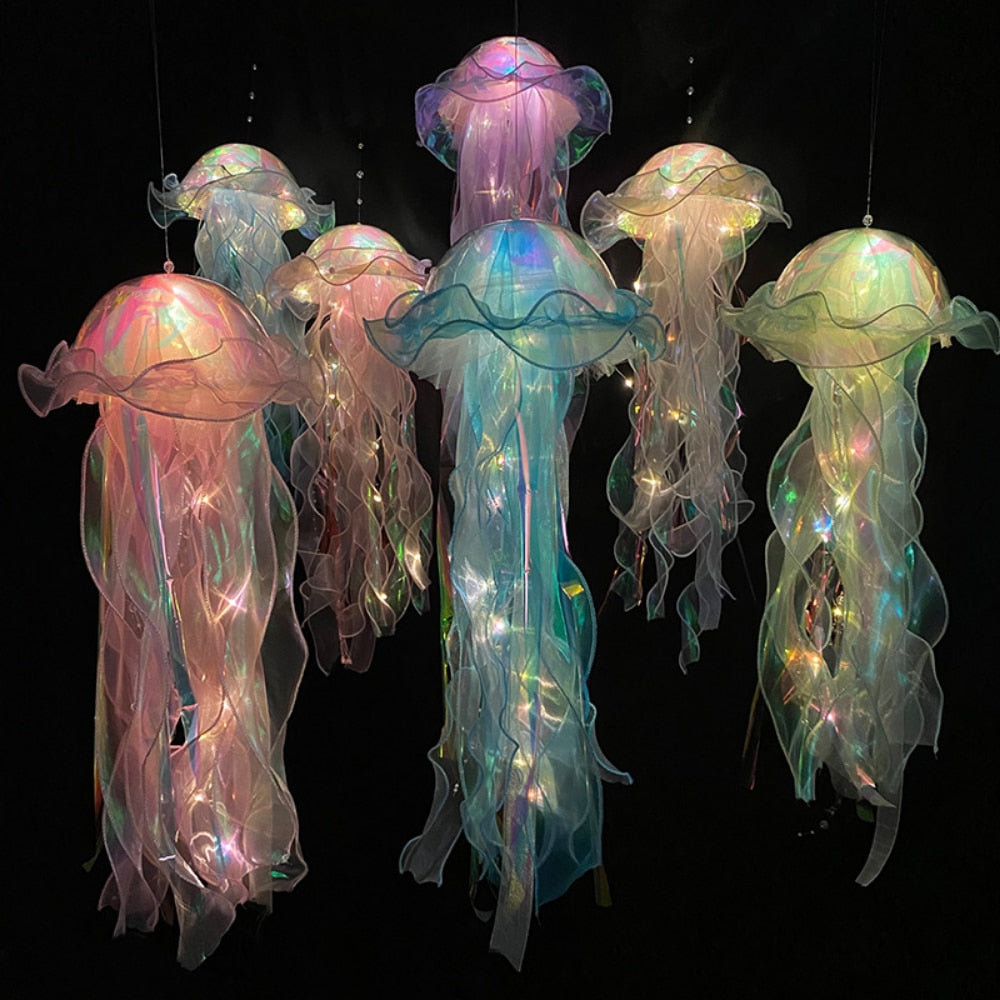 Hanging Jellyfish Light